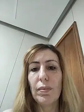 Snapshot of Jujubauva7 chatting on 03-13-26, 05:14 Jujubauva7 online show from 03-13-26, 05:14