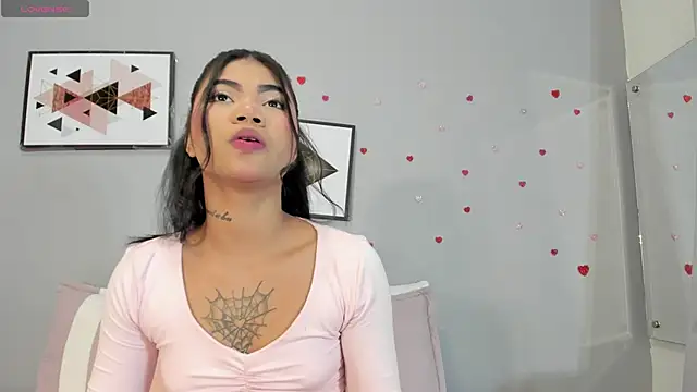 PauleteW10 online show from 04-23-26, 12:51