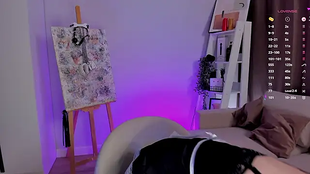 Snapshot of EdraFels chatting on 02-19-26, 09:11 EdraFels online show from 02-19-26, 09:11