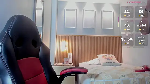 Snapshot of BONNIE_CH1 chatting on 03-04-26, 12:44 BONNIE CH1 online show from 03-04-26, 12:44