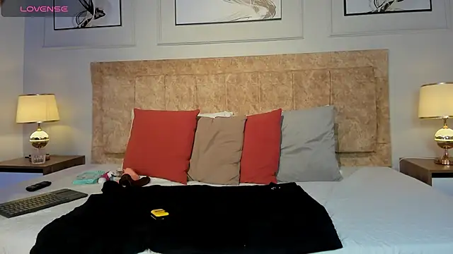 hanna daze online show from 02-16-26, 12:23