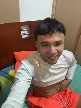 CreamKingg online show from 02-15-26, 02:52