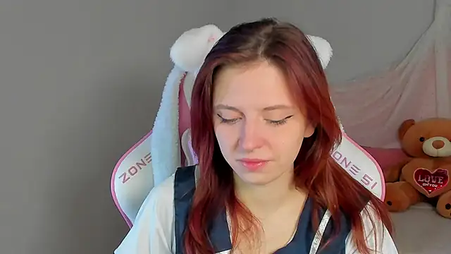 FreyaVey online show from 02-07-26, 05:22