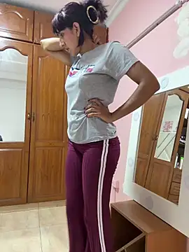 Snapshot of Violet_rousse7 chatting on 05-21-26, 03:13 Violet rousse7 online show from 05-21-26, 03:13