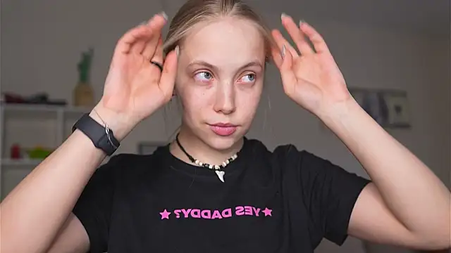 Appr0ved  online show from 03-26-26, 03:06