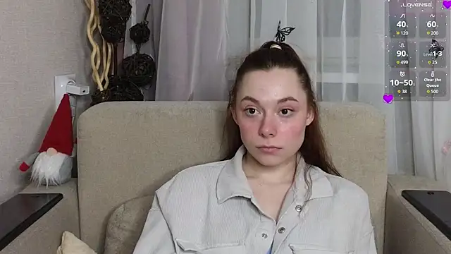 Snapshot of BuenaSchmaling chatting on 03-08-26, 02:04 BuenaSchmaling online show from 03-08-26, 02:04