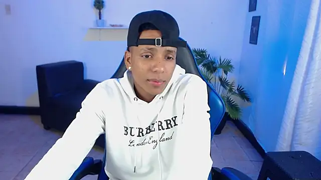 ostinn18 online show from 03-13-26, 02:12