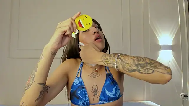 Snapshot of tammy_bensom1 chatting on 03-04-26, 07:42 tammy bensom1 online show from 03-04-26, 07:42