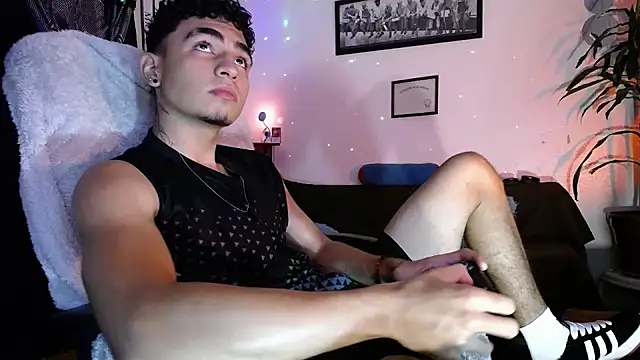 tiancam online show from 04-16-26, 02:23