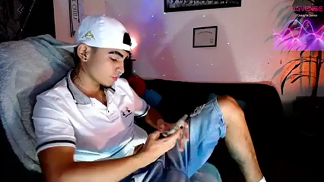 tiancam online show from 04-27-26, 02:09