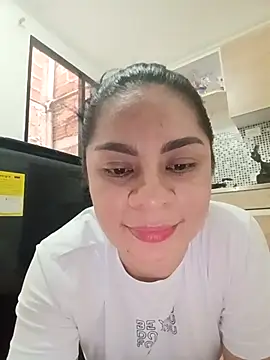 luna pinky online show from 02-13-26, 06:15