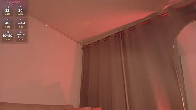 kittysophie  online show from 03-25-26, 12:05