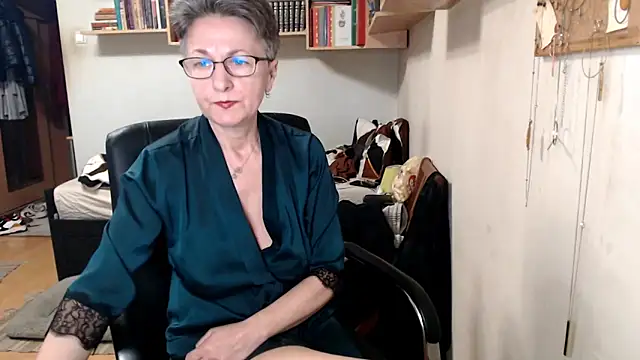 Snapshot of katemodel chatting on 10-01-25, 09:26 katemodel online show from 10-01-25, 09:26