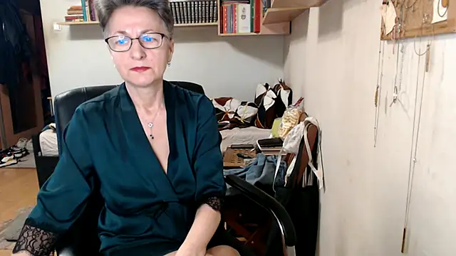 Snapshot of katemodel chatting on 10-02-25, 05:14 katemodel online show from 10-02-25, 05:14