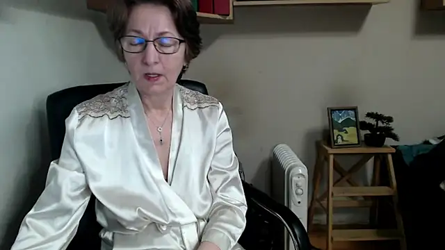 katemodel online show from 03-01-26, 06:59