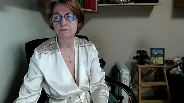 katemodel online show from 04-02-26, 06:22