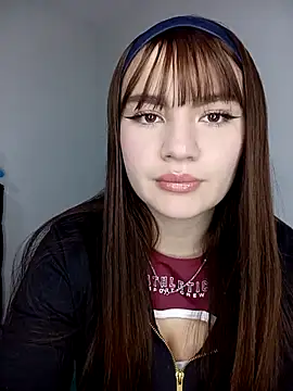 Snapshot of angel_naturall chatting on 02-12-26, 09:32 angel naturall online show from 02-12-26, 09:32