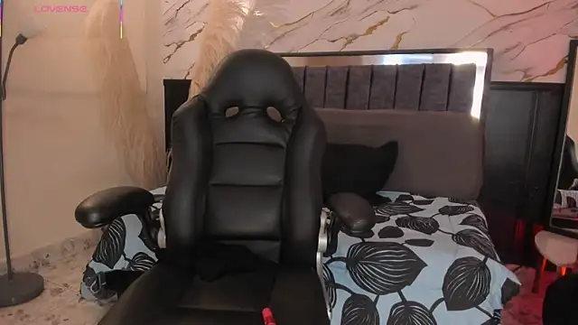 Snapshot of Zoe_dream_ chatting on 02-09-26, 09:30 Zoe dream online show from 02-09-26, 09:30