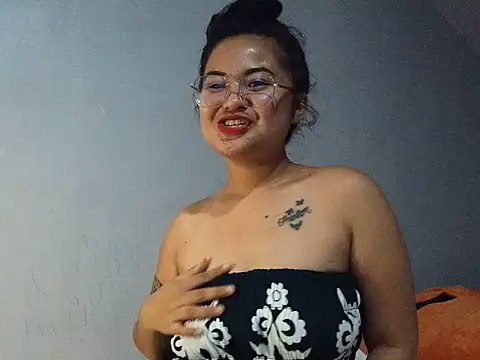 Chillntalkmami online show from 03-09-26, 02:10