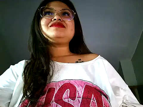 Chillntalkmami online show from 04-26-26, 07:06