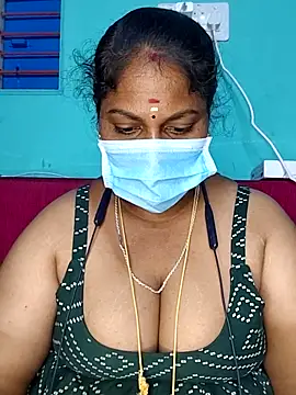 Snapshot of TamilSembaruthi143 chatting on 06-04-26, 10:49 TamilSembaruthi143 online show from 06-04-26, 10:49