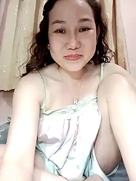 Ana-love2026 online show from 04-22-26, 03:02