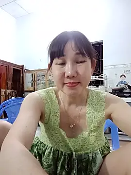 Snapshot of Ana-love2026 chatting on 06-06-26, 02:22 Ana-love2026 online show from 06-06-26, 02:22