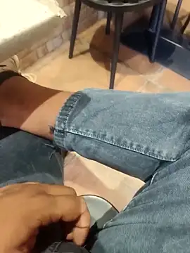 GTX-8194 online show from 03-10-26, 10:31