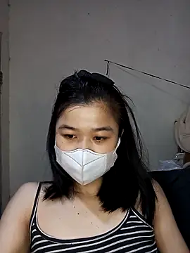 Daisy-lusia2026 online show from 04-26-26, 03:48