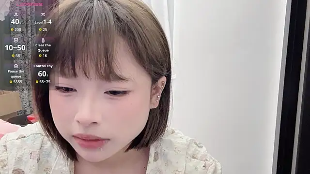 Snapshot of F-Yearn chatting on 03-07-26, 12:46 F-Yearn online show from 03-07-26, 12:46