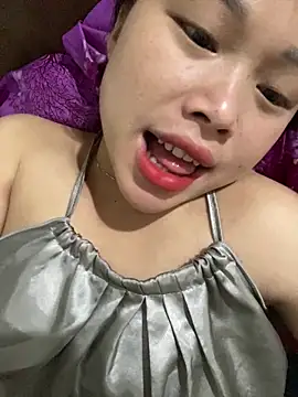 Emxinhka1 online show from 03-29-26, 03:28