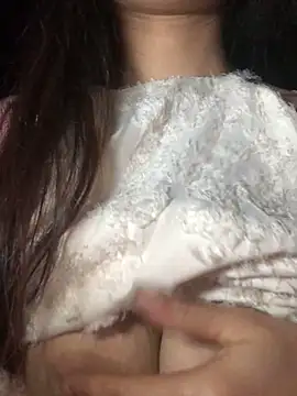 uyensexy online show from 02-08-26, 07:34