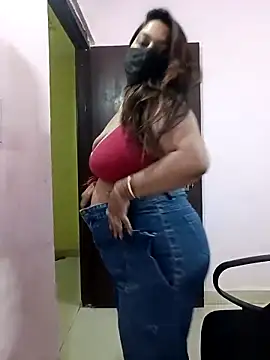 Aliya Hott online show from 04-07-26, 05:30