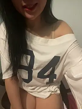 hotgirl-sexy online show from 04-19-26, 03:00