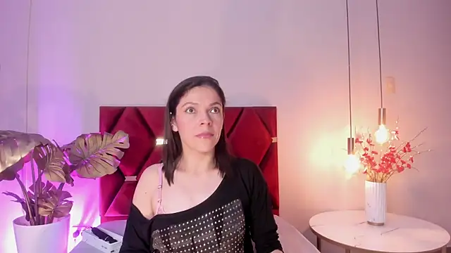 AnnaBroooks online show from 04-23-26, 12:01