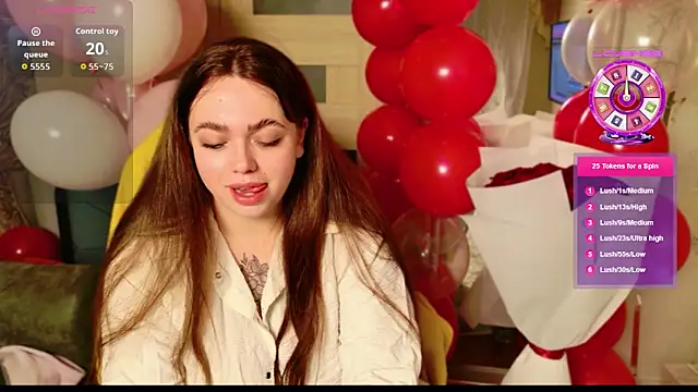 AliraX online show from 02-15-26, 07:43