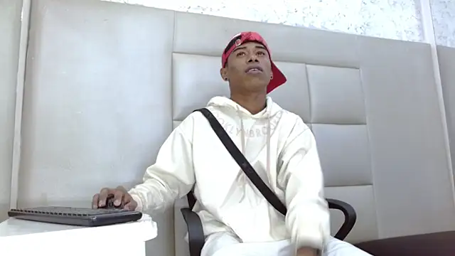 TonnyMarck online show from 02-27-26, 02:33