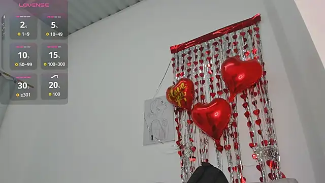 Snapshot of velvetluna_ chatting on 02-25-26, 11:09 velvetluna online show from 02-25-26, 11:09