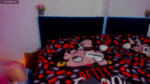 Snapshot of Katty_Kiiss_ chatting on 05-24-26, 05:34 Katty Kiiss online show from 05-24-26, 05:34