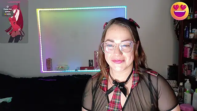 Tammy Parker online show from 02-15-26, 04:53