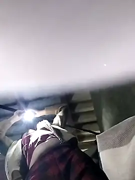 Snapshot of Ella-aa chatting on 02-01-26, 02:10 Ella-aa online show from 02-01-26, 02:10