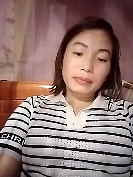 Snapshot of Ella-aa chatting on 03-04-26, 12:44 Ella-aa online show from 03-04-26, 12:44