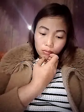 Snapshot of Ella-aa chatting on 03-05-26, 06:09 Ella-aa online show from 03-05-26, 06:09