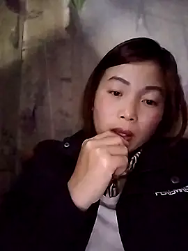 Snapshot of Ella-aa chatting on 03-13-26, 01:29 Ella-aa online show from 03-13-26, 01:29