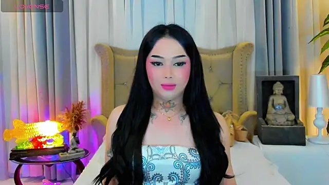 Snapshot of SeductiveAsianCum4hire chatting on 06-12-26, 06:45 SeductiveAsianCum4hire online show from 06-12-26, 06:45