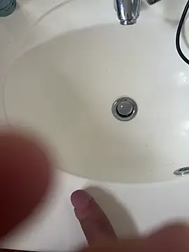 Snapshot of magicdickx21 chatting on 03-04-26, 11:38 magicdickx21 online show from 03-04-26, 11:38