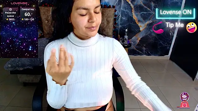 Snapshot of gaby_staaar chatting on 03-08-26, 02:32 gaby staaar online show from 03-08-26, 02:32