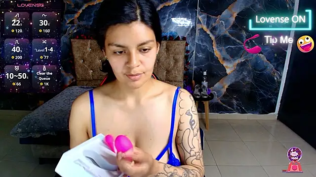 Snapshot of gaby_staaar chatting on 03-10-26, 02:44 gaby staaar online show from 03-10-26, 02:44