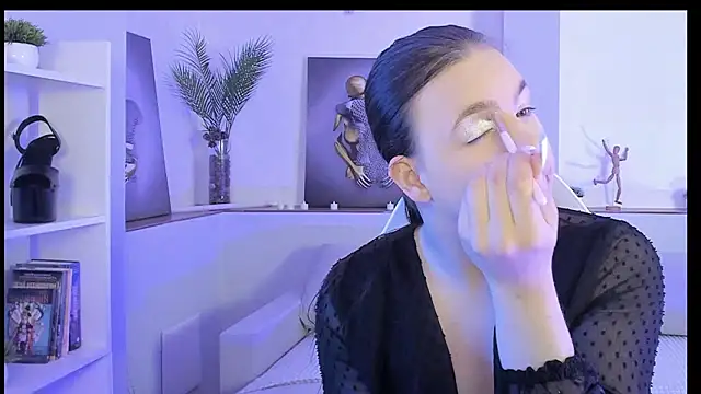 Madison dolly online show from 03-07-26, 02:08