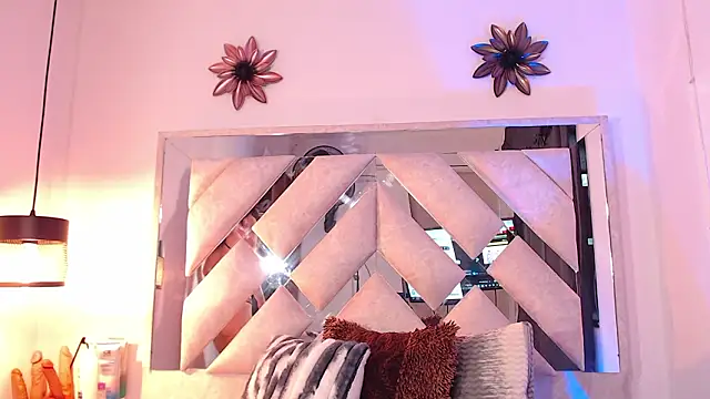 sofy bonnet online show from 02-09-26, 12:09